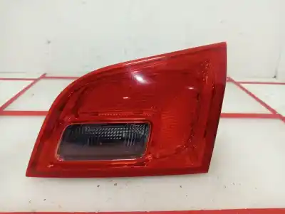 Peça sobressalente para automóvel em segunda mão FAROLIM INTERIOR TRASEIRO DIREITO por OPEL ASTRA J SPORTS TOURER  Referências OEM IAM   866435