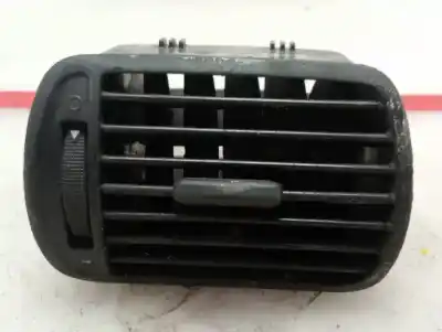 Peça sobressalente para automóvel em segunda mão GRELHA DE VENTILAÇÃO TABLIER por SEAT LEON (1M1)  Referências OEM IAM 8L0820901  851945