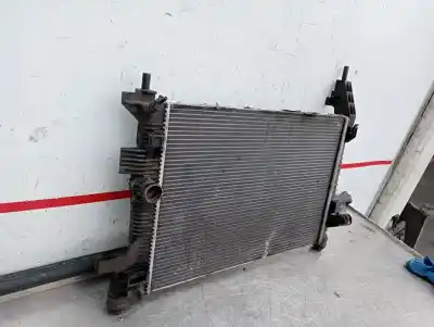 Автозапчастина б/у водяний радіатор для ford c-max titanium посилання на oem iam m134578b  860421