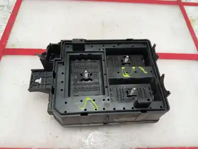 Second-hand car spare part fuse box unit for opel corsa e design line oem iam references 39068005  872549