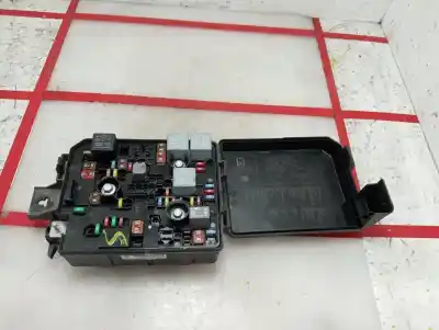 Second-hand car spare part fuse box unit for opel corsa e design line oem iam references 39068005  872549