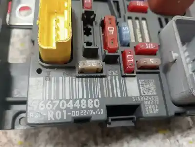 Pièce détachée automobile d'occasion module électronique pour citroen c4 grand picasso avatar références oem iam 9667044880  868788