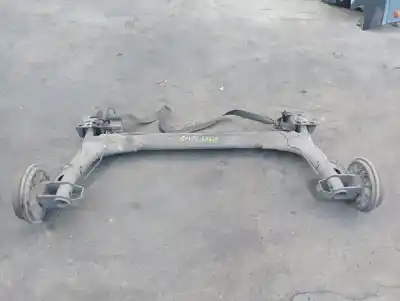 Gebrauchtes Autoersatzteil HINTERACHSE zum VOLKSWAGEN GOLF III BERLINA (1H1)  OEM-IAM-Referenzen   874354