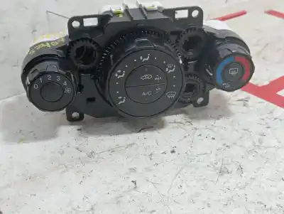 Peça sobressalente para automóvel em segunda mão COMANDO DE SOFAGEM (CHAUFFAGE / AR CONDICIONADO)  por FORD FIESTA (CB1)  Referências OEM IAM   875912
