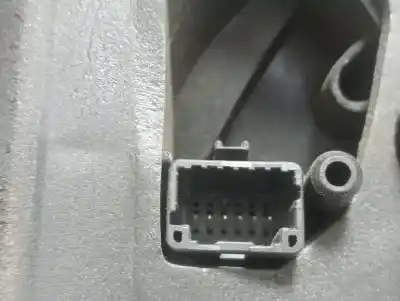 Peça sobressalente para automóvel em segunda mão espelho retrovisor direito por renault clio iii confort dynamique referências oem iam 0104016  874051