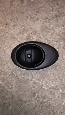 Peça sobressalente para automóvel em segunda mão Puxador Interior Traseiro Esquerdo por CHEVROLET MATIZ 1.0 CAT Referências OEM IAM   303732