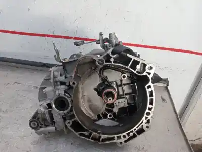 Pezzo di ricambio per auto di seconda mano riduttore per opel corsa e edition ecoflex riferimenti oem iam 55193621  875585 Pezzo di ricambio per auto di seconda mano riduttore per opel corsa e edition ecoflex riferimenti oem iam 55193621  875585