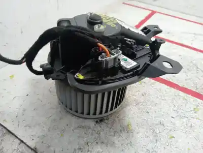 Pezzo di ricambio per auto di seconda mano motore di riscaldamento per opel corsa e edition ecoflex riferimenti oem iam 13293624  875615