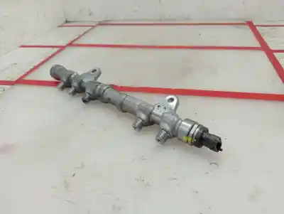 Автозапчастина б/у рампа инжектора для opel corsa e edition ecoflex посилання на oem iam 55272136  