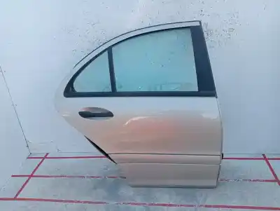 Recambio de automóvil de segunda mano de Puerta Trasera Derecha para MERCEDES CLASE C (W203) C 200 CDI (203.007) referencias OEM IAM   