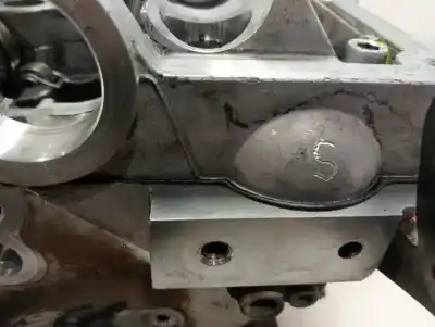 Pezzo di ricambio per auto di seconda mano testata motore per volkswagen passat variant (3c5) advance riferimenti oem iam 03g103373a  882421 Pezzo di ricambio per auto di seconda mano testata motore per volkswagen passat variant (3c5) advance riferimenti oem iam 03g103373a  882421