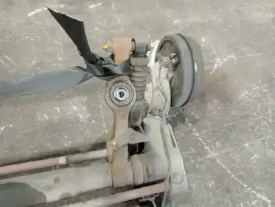 Recambio de automóvil de segunda mano de puente trasero para citroen saxo d-vjx referencias oem iam   