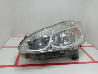 Pièce détachée automobile d'occasion FEU GAUCHE pour PEUGEOT 208  Références OEM IAM 9802221880  884096