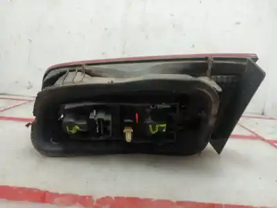 Pezzo di ricambio per auto di seconda mano luce di coda interna sinistra per renault laguna ii (bg0) confort dynamique riferimenti oem iam   877904 Pezzo di ricambio per auto di seconda mano luce di coda interna sinistra per renault laguna ii (bg0) confort dynamique riferimenti oem iam   877904