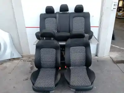 Автозапчастина б/у комплект сидів для SEAT LEON (1M1) Signo Посилання на OEM IAM   885678