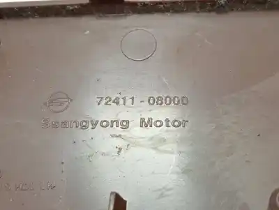 Автозапчастина б/у ліва задня внутрішня ручка для ssangyong rexton 270 xdi limited посилання на oem iam 7241108000  880158