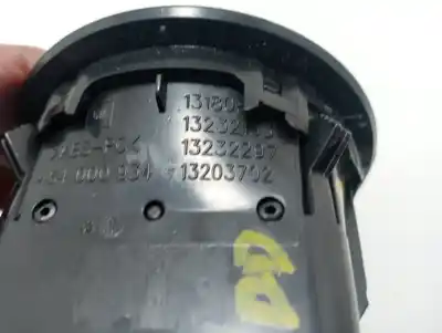 Автозапчастина б/у аератор для opel corsa d selective посилання на oem iam 13203702  886331