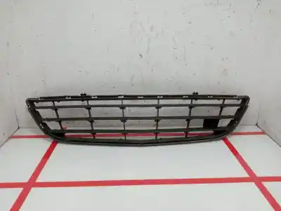 Автозапчасти б/у центральная решетка бампера за OPEL CORSA D Cosmo ссылки OEM IAM 475498858A  