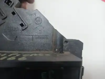 İkinci el araba yedek parçası sol arka kapi kilidi için citroen c4 picasso premier oem iam referansları 24087816  886820