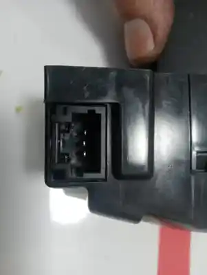 Second-hand car spare part trunk lock for citroen c4 picasso premier oem iam references 9660403980  