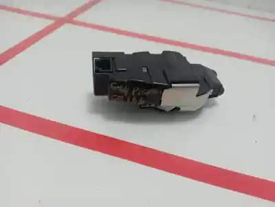 Second-hand car spare part trunk lock for citroen c4 picasso premier oem iam references 9660403980  