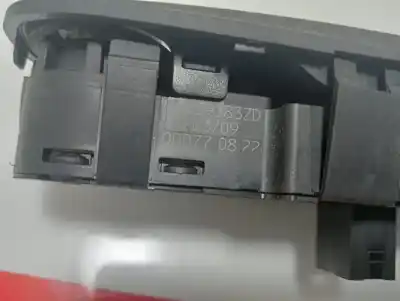 Pezzo di ricambio per auto di seconda mano interruttore alzacristalli anteriore sinistro per citroen c4 picasso premier riferimenti oem iam 96639373zd  