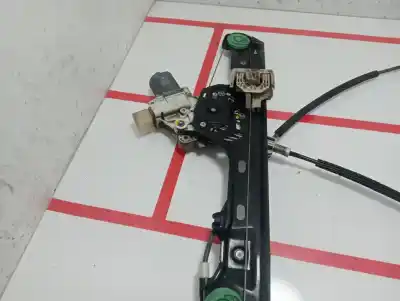 Peça sobressalente para automóvel em segunda mão elevador de vidros dianteiro direito por bmw serie 1 berlina (e81/e87) 118d referências oem iam   