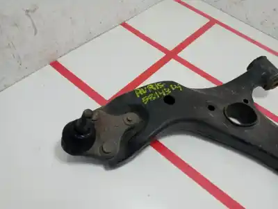 Peça sobressalente para automóvel em segunda mão braço de suspensão dianteiro esquerdo por toyota auris active referências oem iam   885860