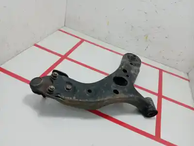 Peça sobressalente para automóvel em segunda mão braço de suspensão dianteiro esquerdo por toyota auris active referências oem iam   885860