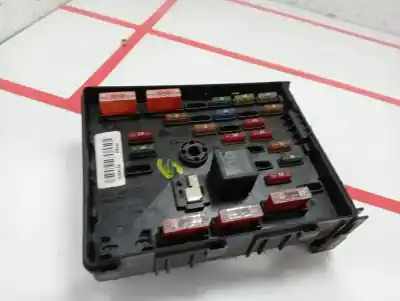 Автозапчасти б/у блок реле/предохранителей за volkswagen passat variant (3c5) advance ссылки oem iam 3c0937125  
