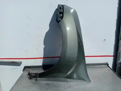 Recambio de automóvil de segunda mano de ALETA DELANTERA IZQUIERDA para DACIA DUSTER I  referencias OEM IAM   879093