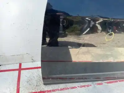 Автозапчасти б/у левая передняя дверь за volkswagen passat variant (3c5) advance plus bluemotion ссылки oem iam   890805 Автозапчасти б/у левая передняя дверь за volkswagen passat variant (3c5) advance plus bluemotion ссылки oem iam   890805