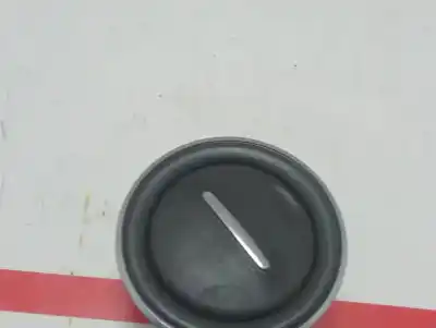 Автозапчасти б/у правая боковая воздушная дефлекторная решетка за dacia sandero stepway ссылки oem iam 