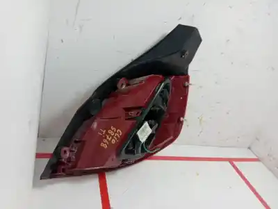 Second-hand car spare part left tailgate light for renault clio iii authentique oem iam references 8200886925  898381