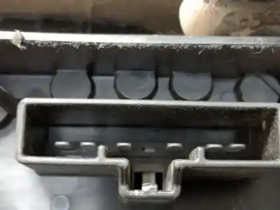 Second-hand car spare part right tailgate light for ford focus c-max (cap) trend (d) oem iam references 2sk008723  