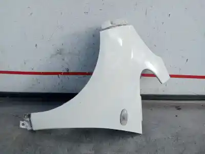 Recambio de automóvil de segunda mano de ALETA DELANTERA IZQUIERDA para CITROEN C-ZERO Seduction referencias OEM IAM   
