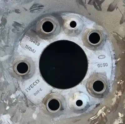 Pezzo di ricambio per auto di seconda mano cerchione in lega per iveco daily furgón 8140.43c riferimenti oem iam 15459  