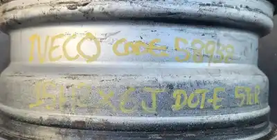 Pezzo di ricambio per auto di seconda mano cerchione in lega per iveco daily furgón 8140.43c riferimenti oem iam 15459  