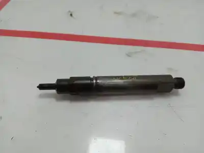Pezzo di ricambio per auto di seconda mano iniettore per iveco daily furgón 8140.43c riferimenti oem iam 0432193757  