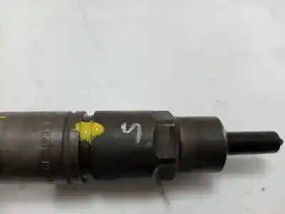 Pezzo di ricambio per auto di seconda mano iniettore per iveco daily furgón 8140.43c riferimenti oem iam 0432193757  