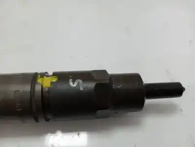 Pezzo di ricambio per auto di seconda mano iniettore per iveco daily furgón 8140.43c riferimenti oem iam 0432193757  
