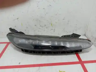 Second-hand car spare part right headlight for hyundai kona pure oem iam references 92208j9500