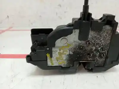 Pezzo di ricambio per auto di seconda mano serratura porta anteriore destra per renault kangoo furgón confort riferimenti oem iam 8200497604d  