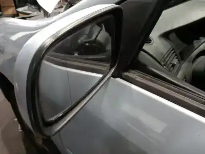 Pezzo di ricambio per auto di seconda mano specchio sinistro per toyota corolla (e12) 1.4 turbodiesel cat riferimenti oem iam   