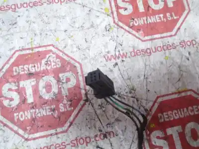 Автозапчасти б/у левое зеркало за citroen c4 berlina vtr plus ссылки oem iam   910135