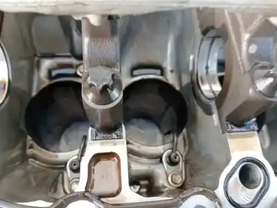 Second-hand car spare part block for dacia duster (hs_) 1.2 tce 125 oem iam references h5f404  905295