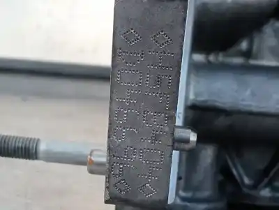 Second-hand car spare part block for dacia duster (hs_) 1.2 tce 125 oem iam references h5f404  905295