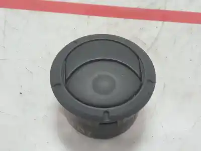 Pezzo di ricambio per auto di seconda mano bocchetta aria laterale sinistra per dacia sandero ambiance riferimenti oem iam 687606726r