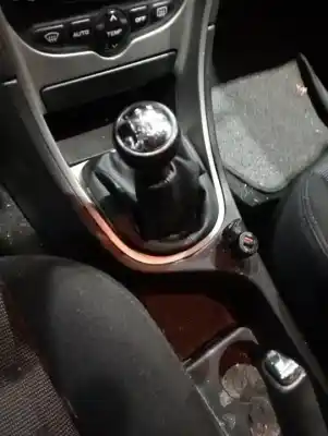Piesă de schimb auto la mâna a doua schimbãtor de viteze pentru peugeot 307 break / sw (s1) sw pack referințe oem iam 