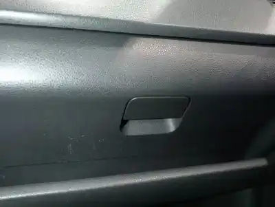 Pezzo di ricambio per auto di seconda mano SCATOLA DI GUANTI per VOLKSWAGEN POLO (9N3) Advance Riferimenti OEM IAM   